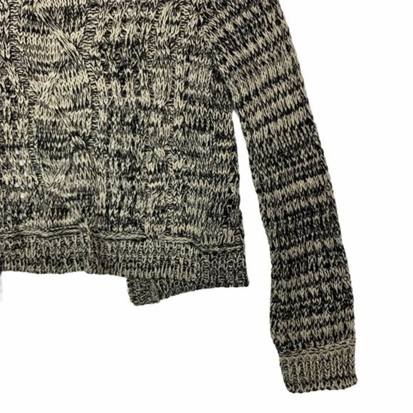 (Up To 50% Off SALE) 14th & Union Heathered Turtleneck Open Back Sweater - Picture 3 of 3